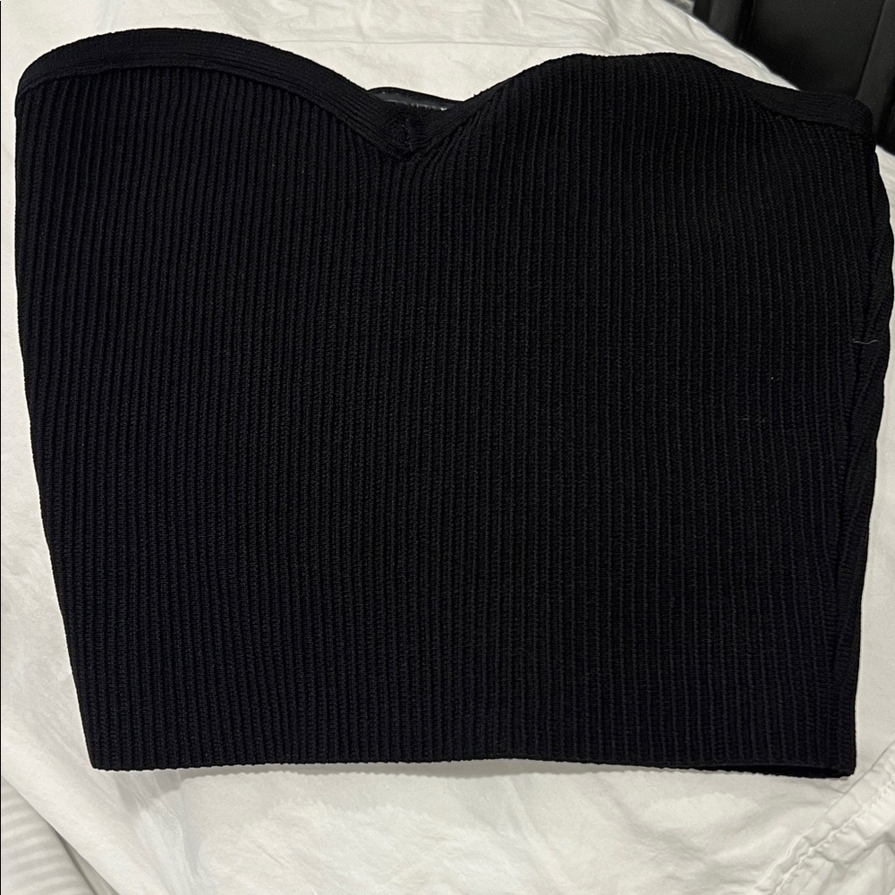 BABATON Black Ribbed Strapless Top